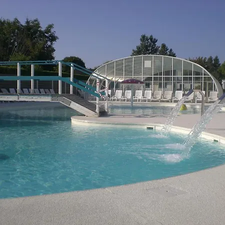 Paradis Le Royon Campsite 4*